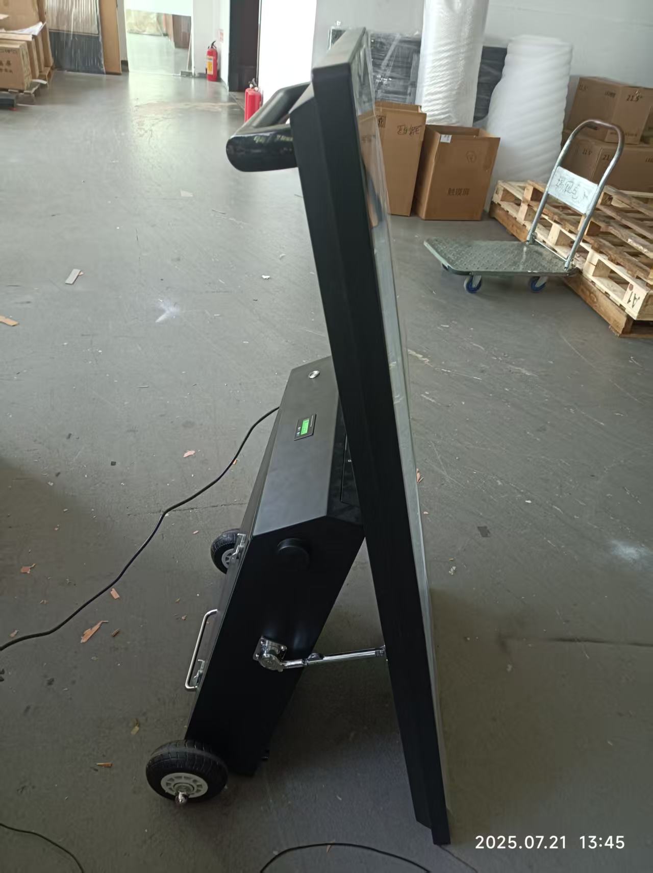 Papan Iklan Portabel 43 Inci T - Outdoor Power Board ulasan dan harga